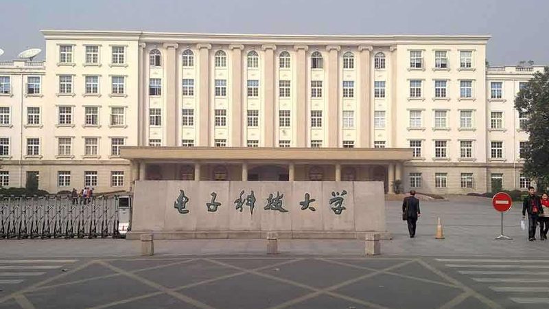 功率继电器：硬件工程师的得力助手**