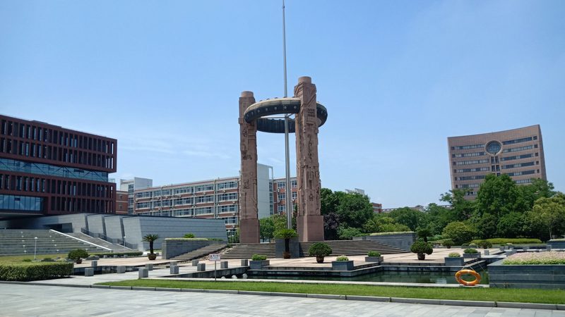 电子科技公司加盟，揭秘加盟成本背后的真相
